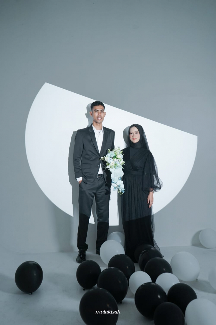 https://susi-anas.webnikah.com/dirmember/00000028/Susi_Anas/photo-270156-317515-l-202412280939.jpg